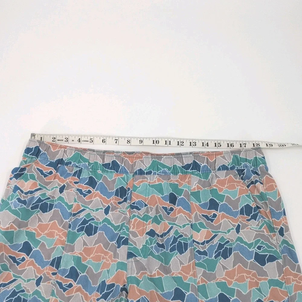 The North Face Mens Mountain Board Camouflage Shorts Swim Trunks Size XL UPF 50